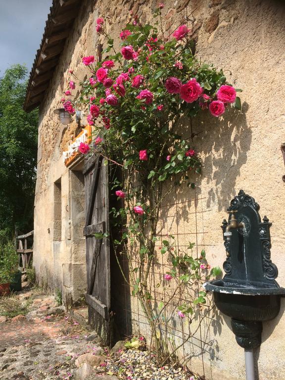 לינה וארוחת בוקר Saint-Hilaire  Le Petit Moulin מראה חיצוני תמונה
